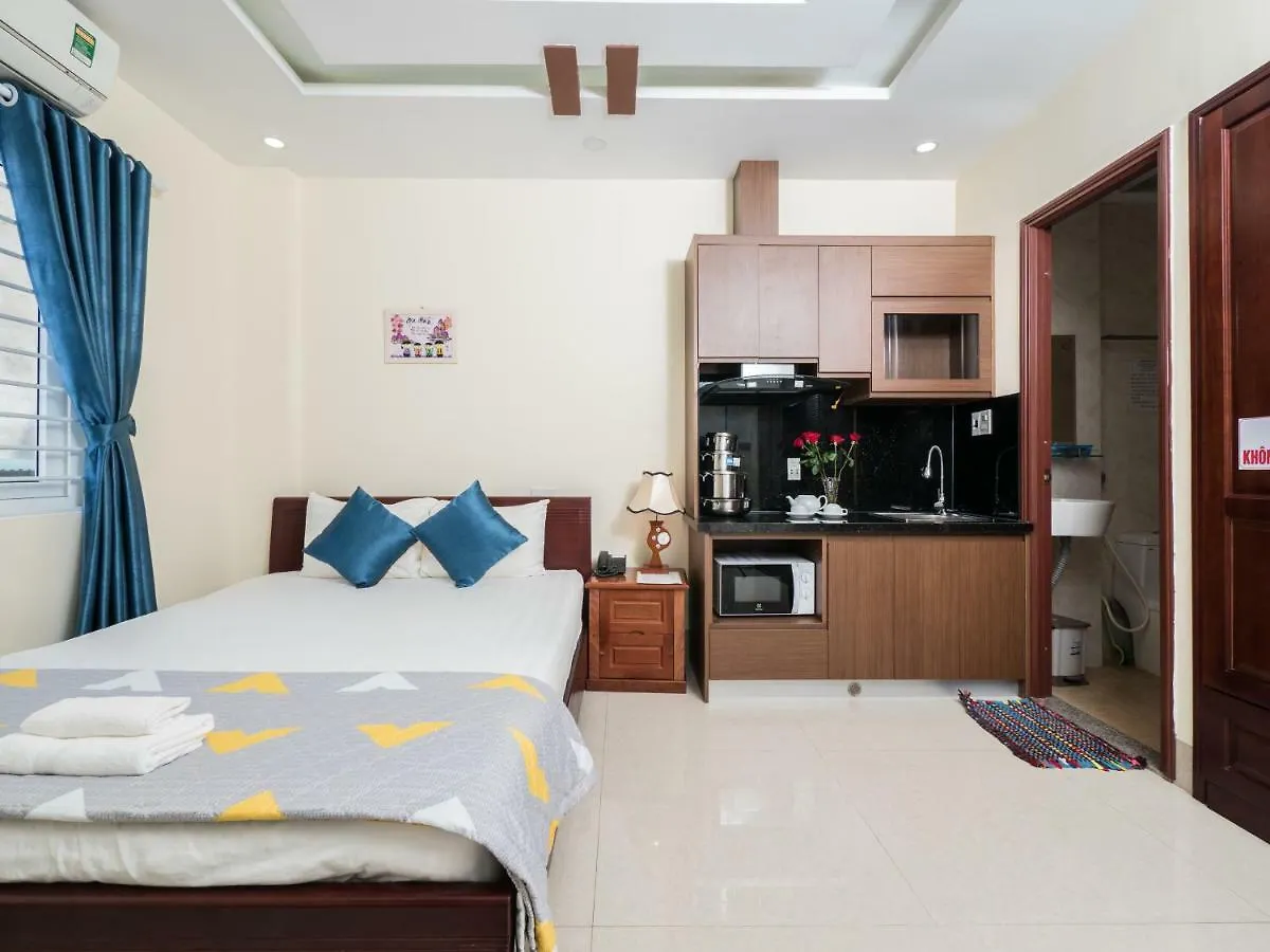 Johnny Hotel Danang
