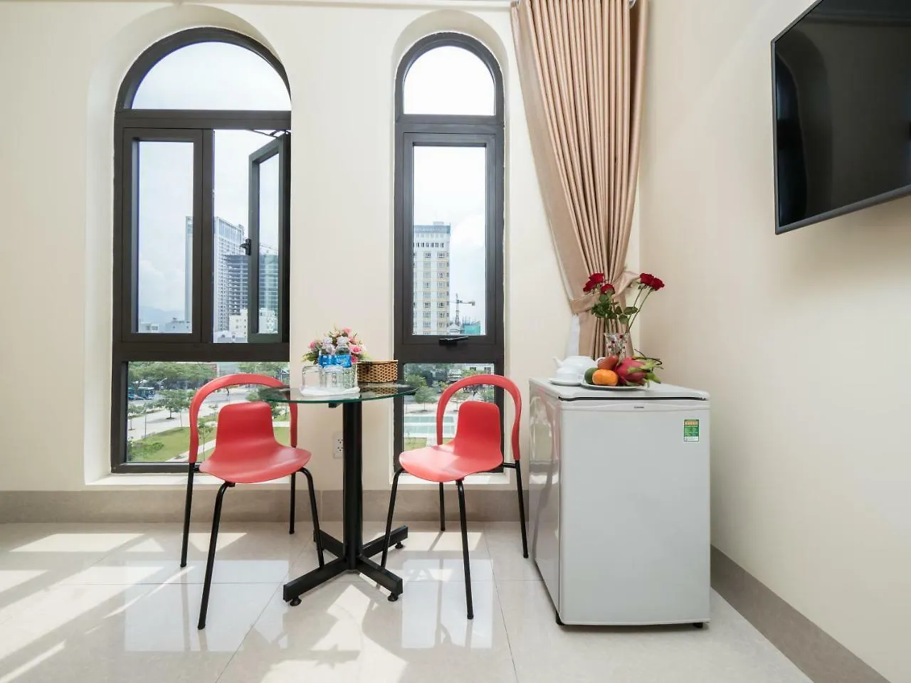 Johnny Hotel Danang